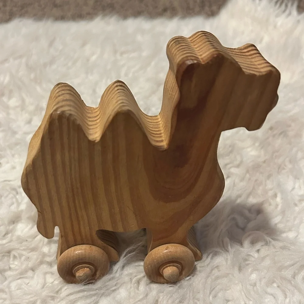 50%offw❤️ Lot Wooden Camel -car horse push toy raw wood Camel p02
